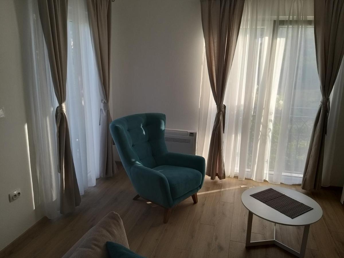 Apartman Petivat Gardens
